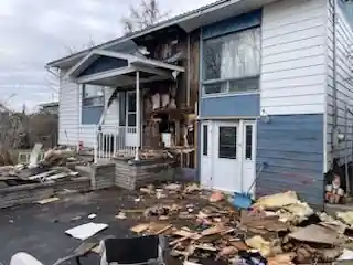 image d'une maison avant les services